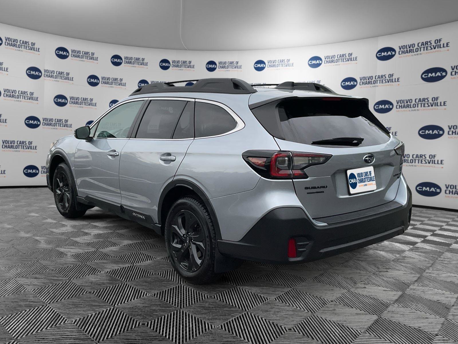 Used 2022 Subaru Outback Onyx Edition XT AWD/4WD image 3