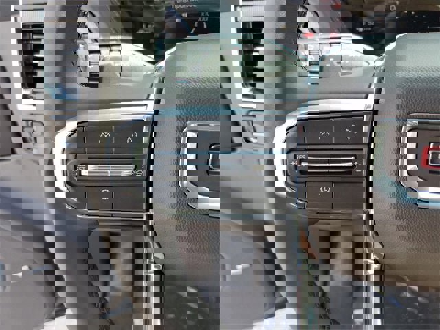 New 2026 GMC Yukon XL Elevation image 28