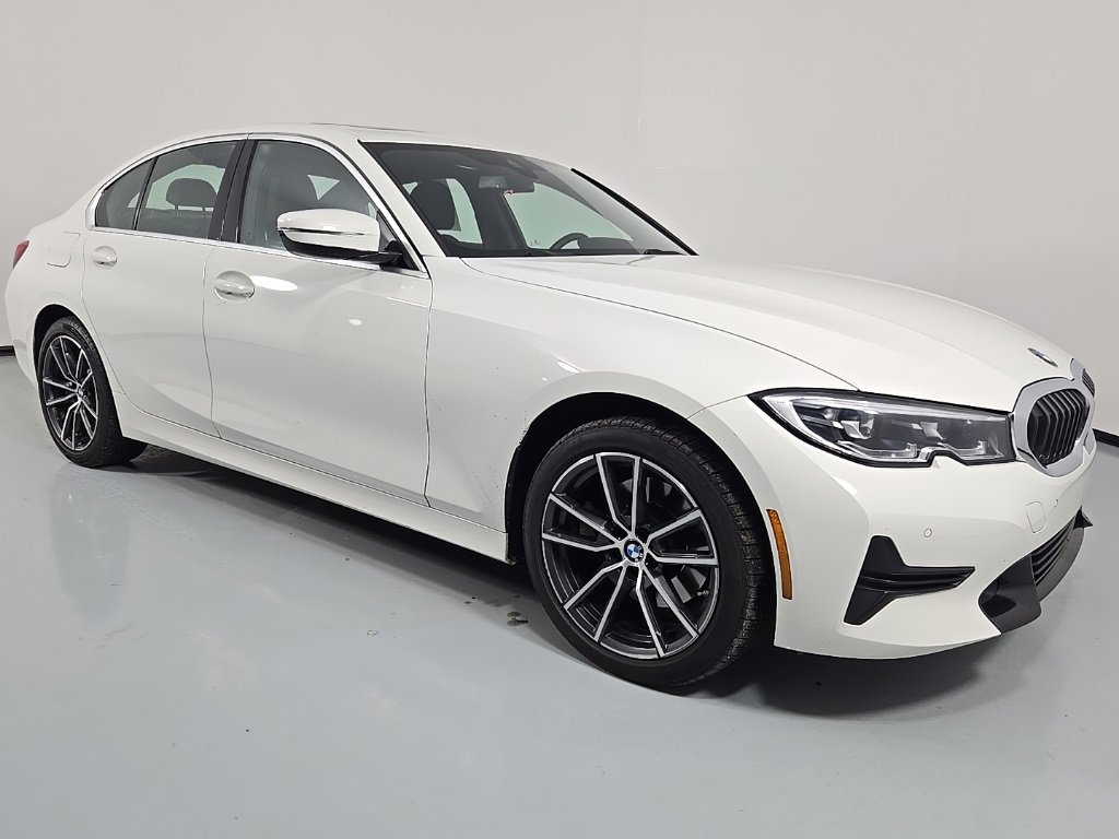 Used 2021 BMW 330i xDrive Sedan w/ Convenience Package image 7