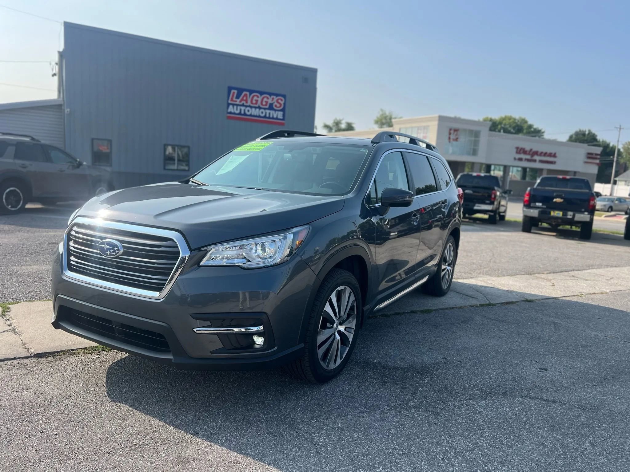 Used 2021 Subaru Ascent Limited w/ Technology Package image 1