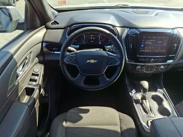 Used 2023 Chevrolet Traverse LT AWD/4WD image 11