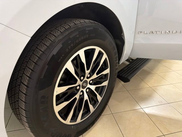 Used 2025 Ford Expedition Platinum AWD/4WD image 35
