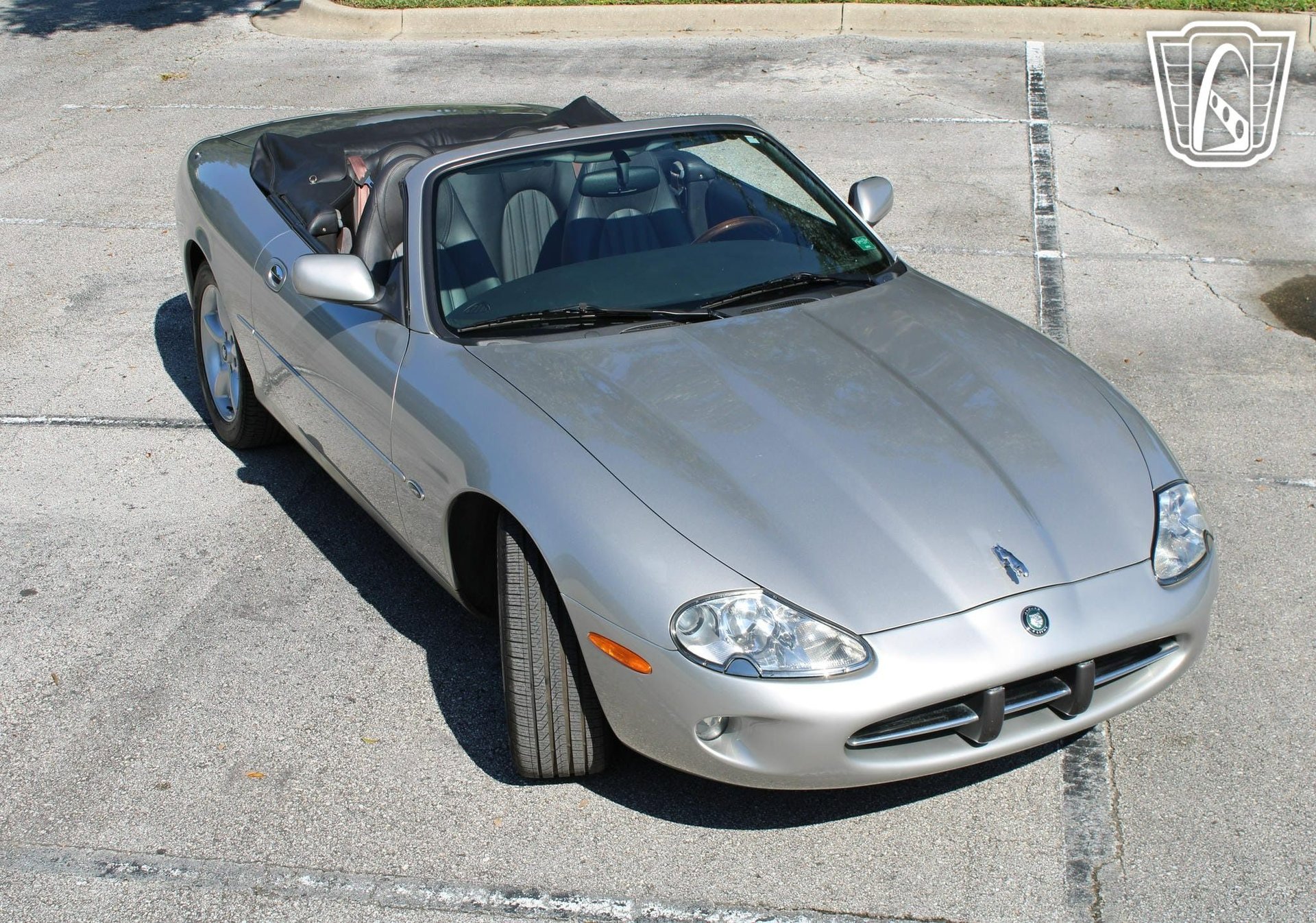 Used 1999 Jaguar XK8 Convertible image 14