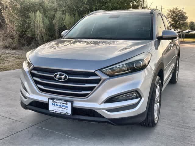 Used 2017 Hyundai Tucson SE w/ SE Popular Package 02 FWD image 2