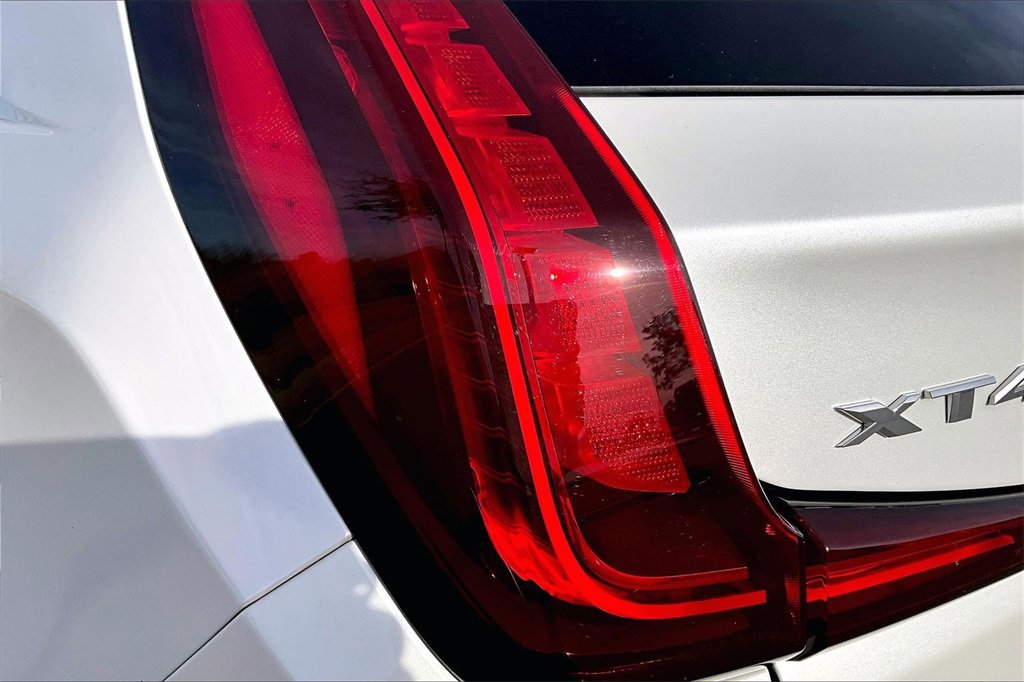 Used 2023 Cadillac XT4 Premium Luxury w/ Cold Weather Package image 32