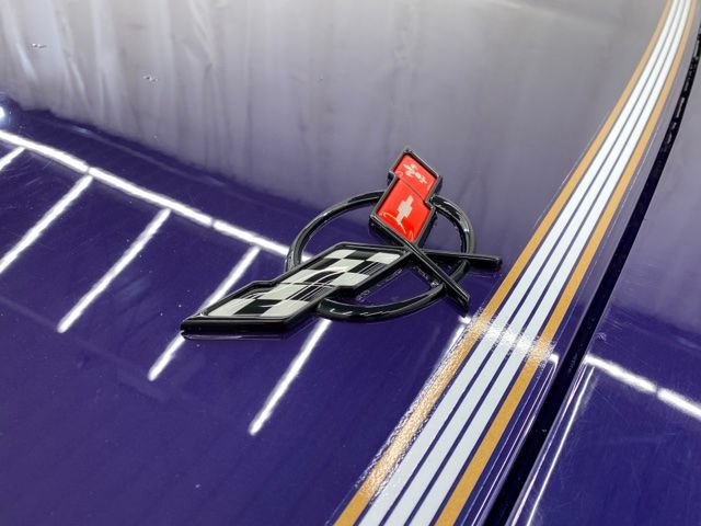 Used 1998 Chevrolet Corvette Convertible w/ Memory Pkg RWD image 15