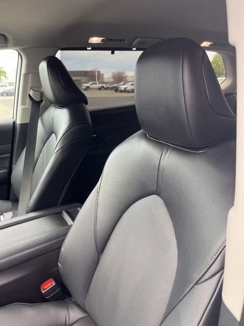 Used 2025 Toyota Grand Highlander AWD image 12