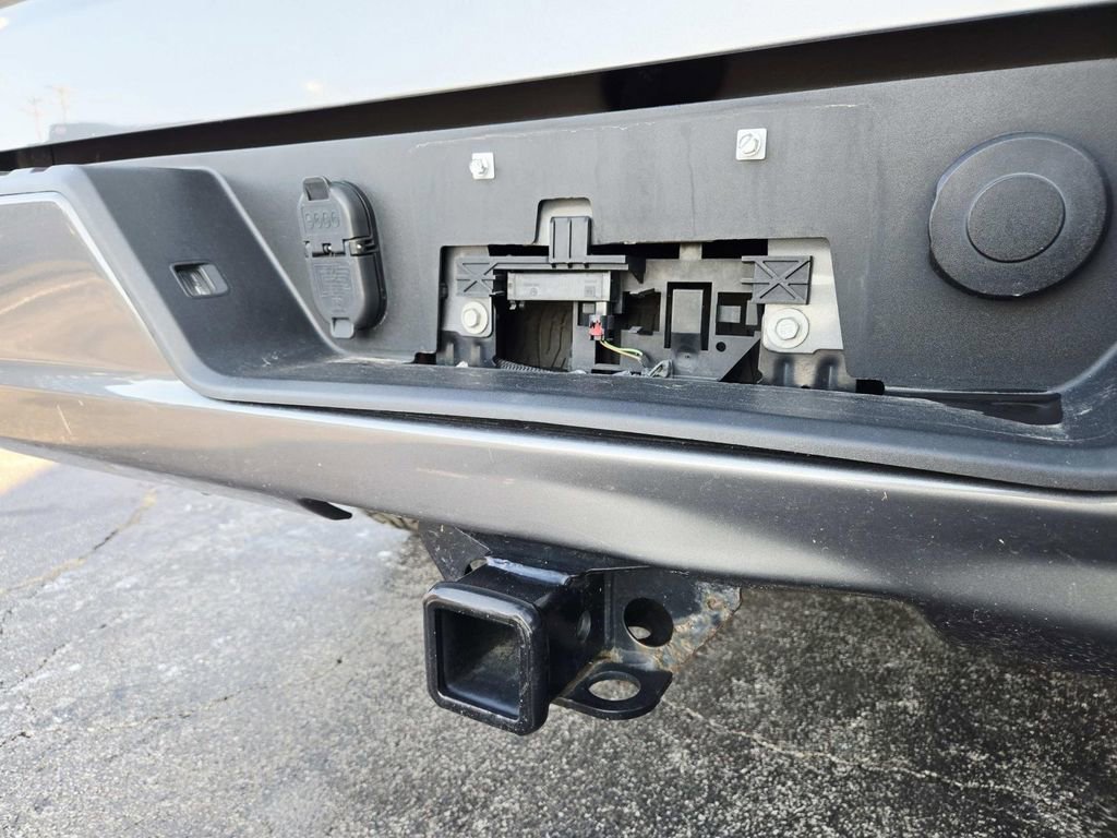 Used 2021 GMC Sierra 1500 Elevation image 14