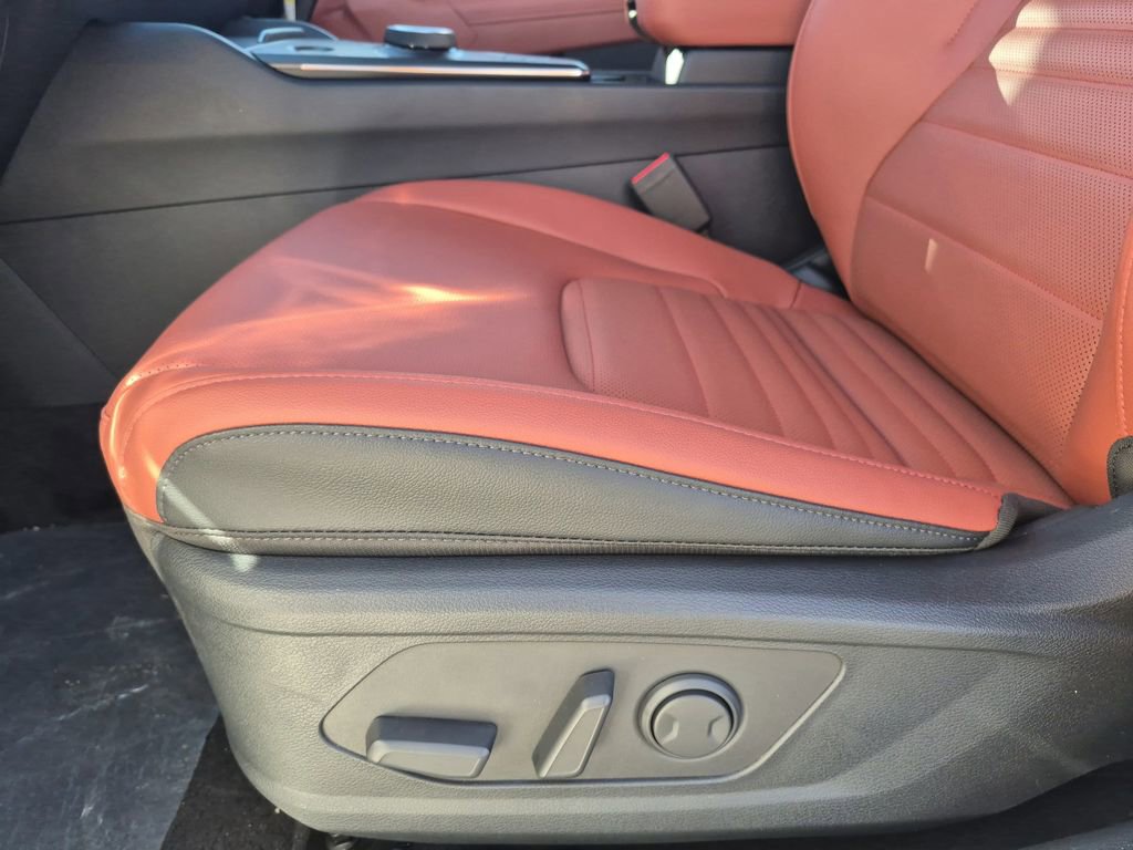 New 2026 Kia Sportage SX Prestige image 11