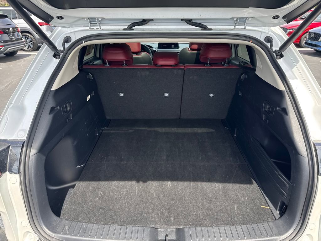 Used 2025 MAZDA CX-50 AWD 2.5 Hybrid w/ Premium Pkg image 29