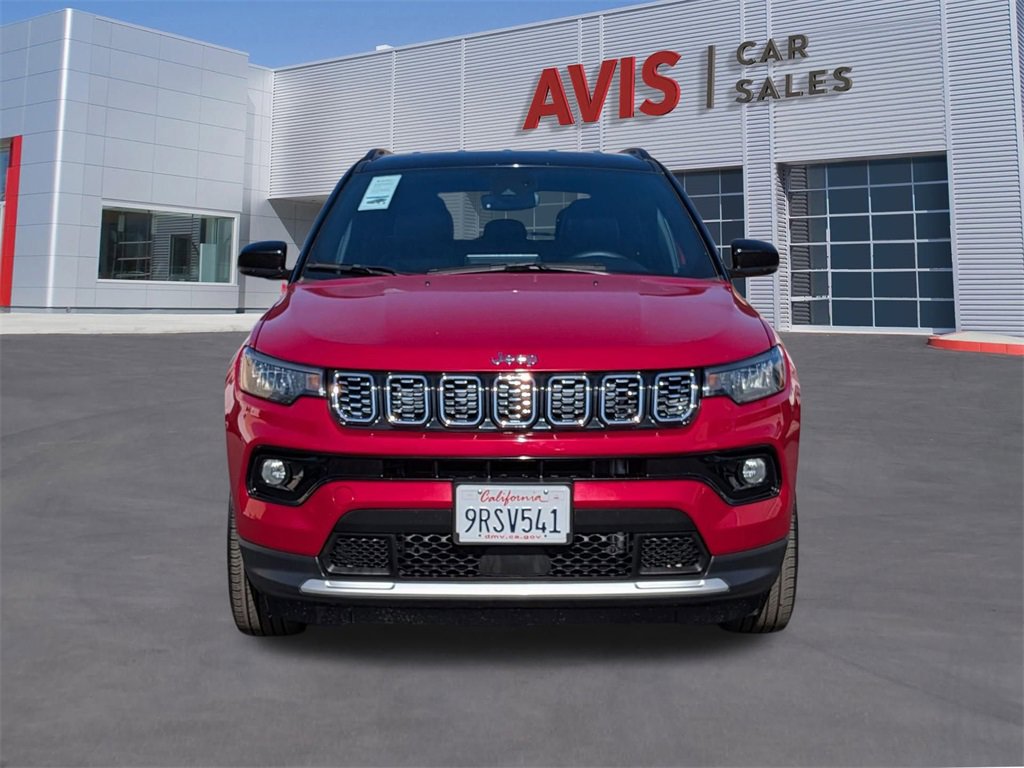 Used 2025 Jeep Compass Limited image 2