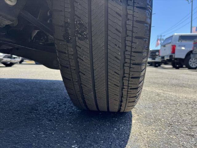 Used 2025 Ford Expedition Max King Ranch AWD/4WD image 12