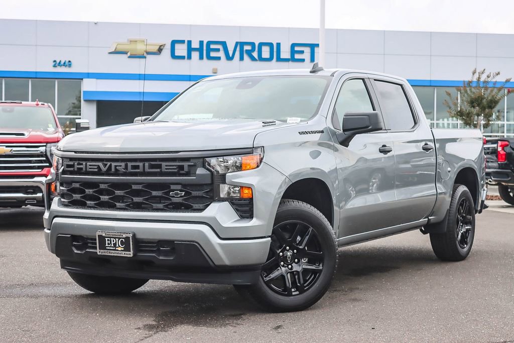 New 2026 Chevrolet Silverado 1500 Custom w/ LPO, Dark Essentials Package