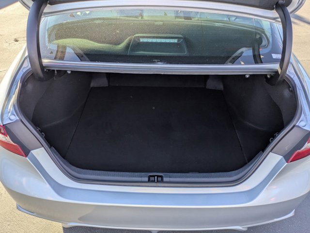 Used 2022 Toyota Camry SE image 10