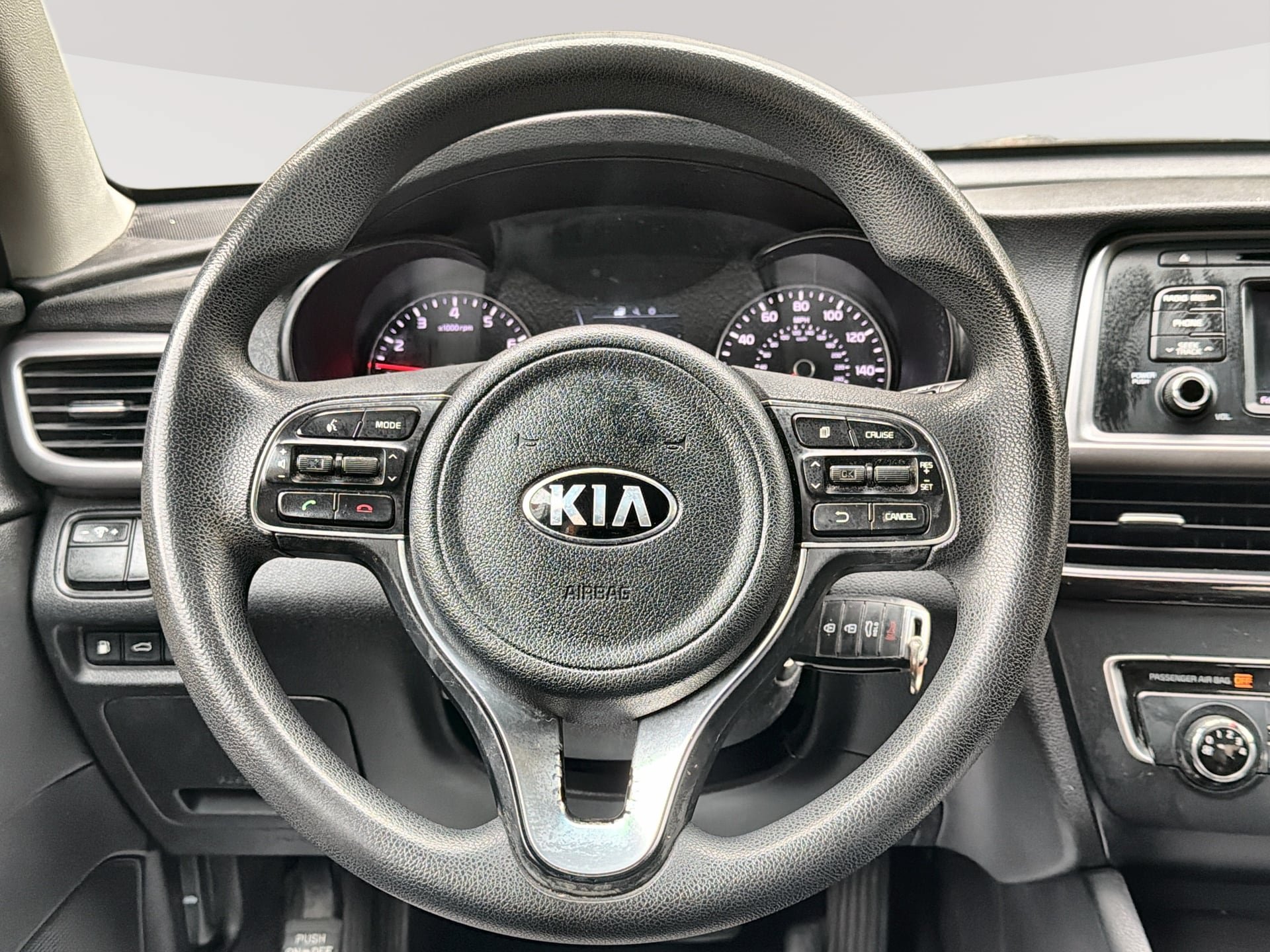 Used 2017 Kia Optima LX FWD image 11