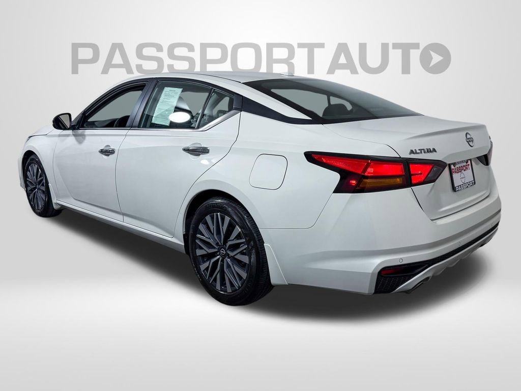 Certified 2024 Nissan Altima 2.5 SV w/ SV Premium Package image 5