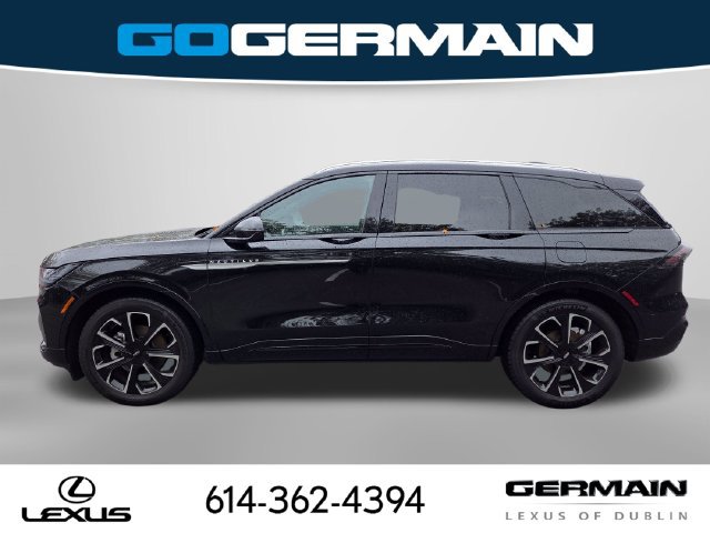 Used 2026 Lincoln Nautilus Reserve AWD/4WD image 12