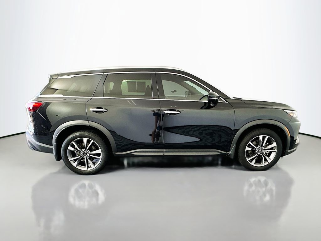 Used 2023 INFINITI QX60 Luxe w/ Cargo Package image 8