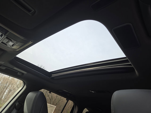 New 2025 Lexus LX 600 4WD w/ Luxury Package image 10