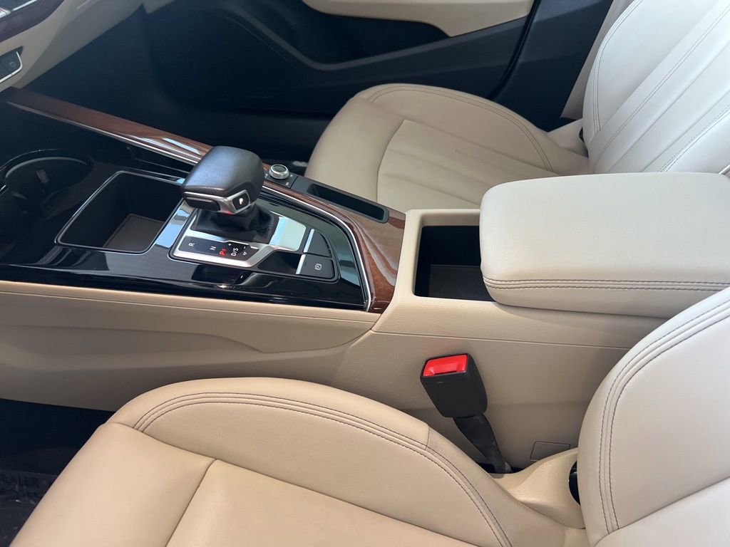 Used 2023 Audi A4 2.0T Premium w/ Convenience Package image 31