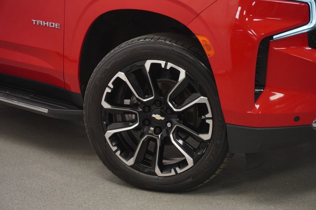 Used 2022 Chevrolet Tahoe LT AWD/4WD image 4