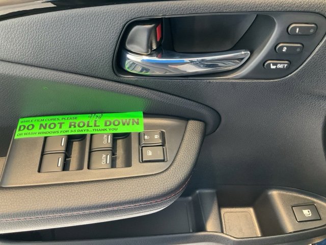 New 2026 Honda Ridgeline Black Edition image 6
