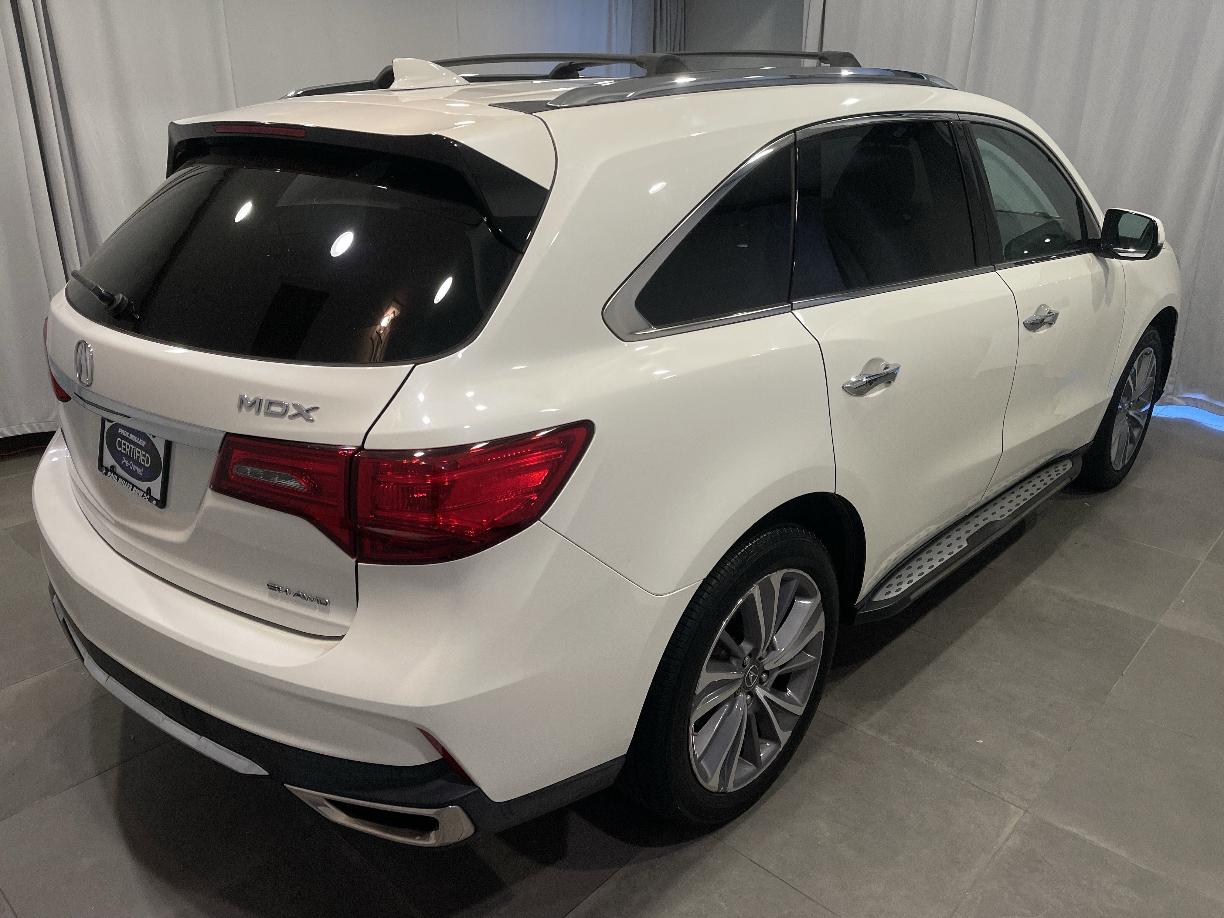 Used 2017 Acura MDX SH-AWD w/ Technology Package image 6