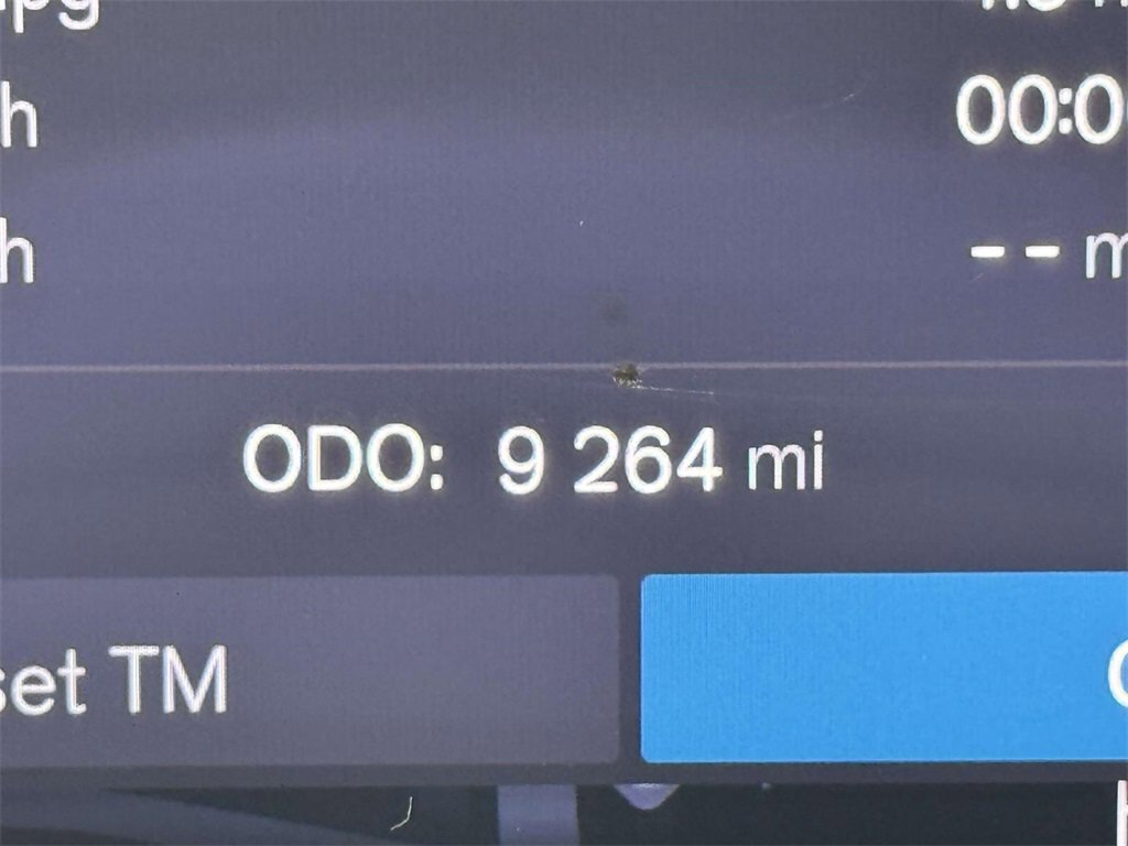 Certified 2024 Volvo XC90 B5 Core w/ Protection Package Premier image 24