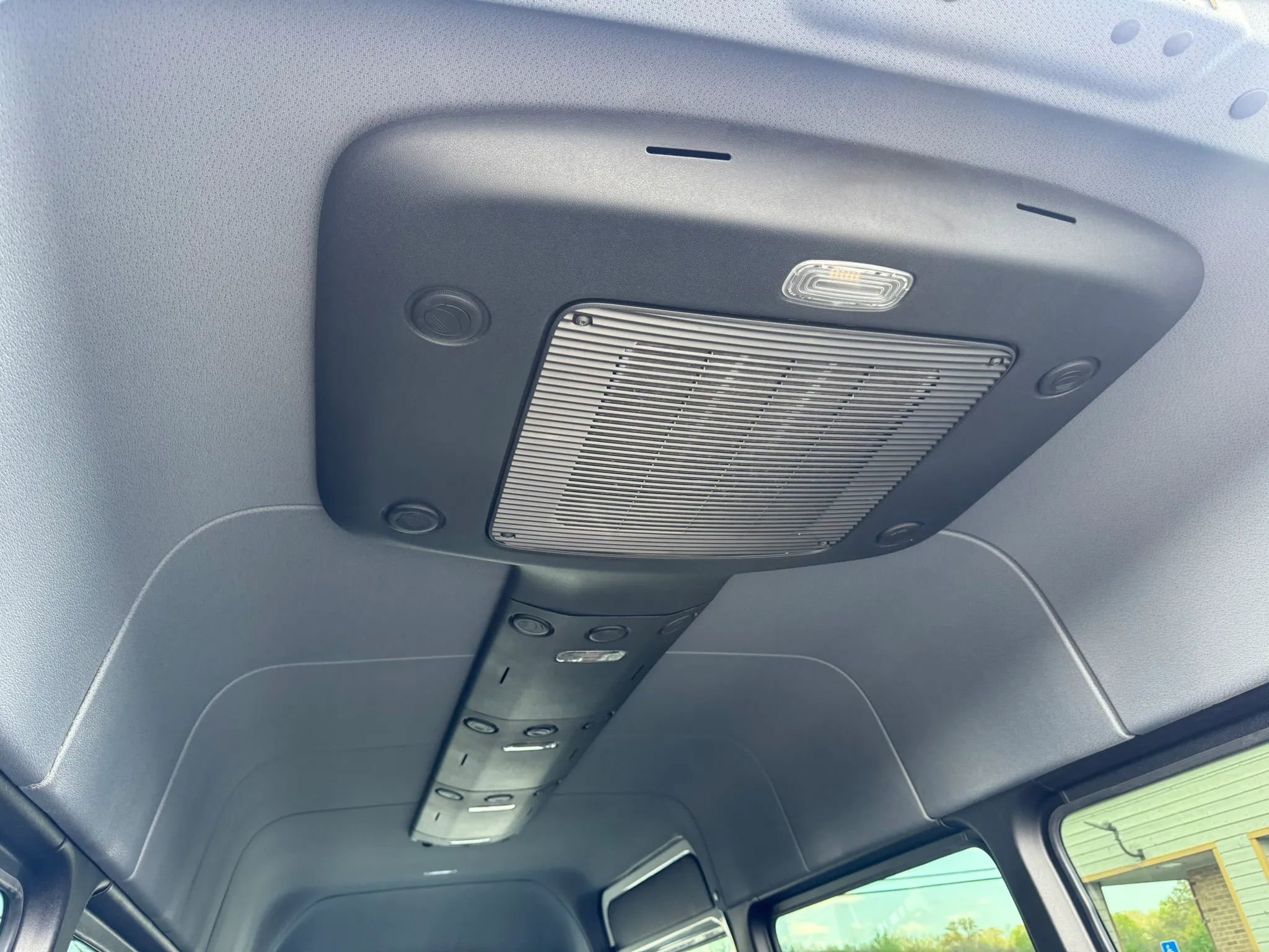 Used 2025 Mercedes-Benz Sprinter 2500 image 14