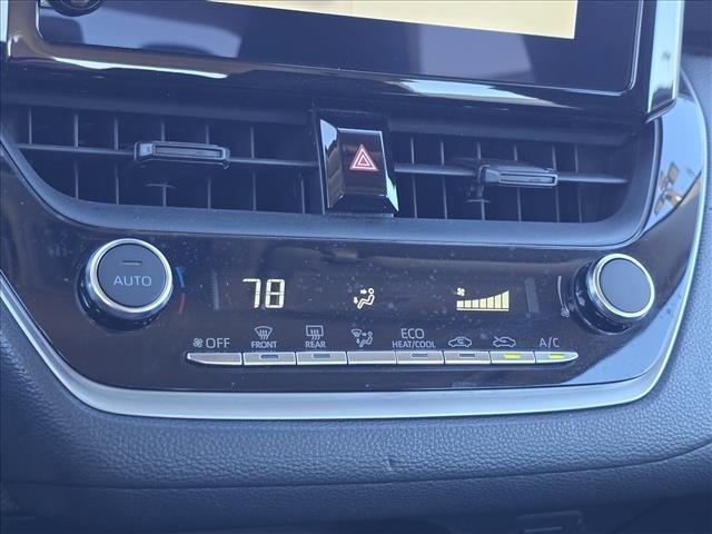 Used 2023 Toyota Corolla LE image 23