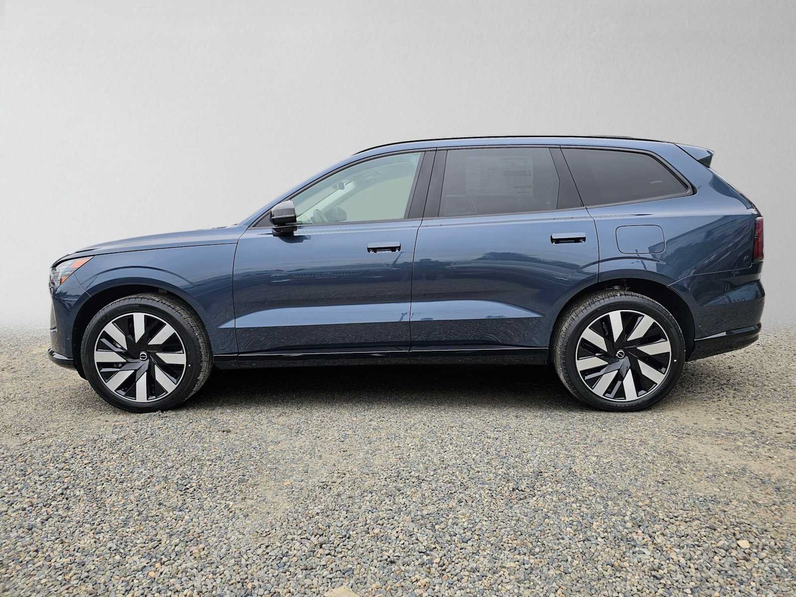 New 2026 Volvo EX90 Plus AWD/4WD image 6
