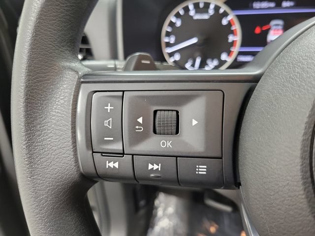 Used 2024 Nissan Rogue SV AWD/4WD image 22