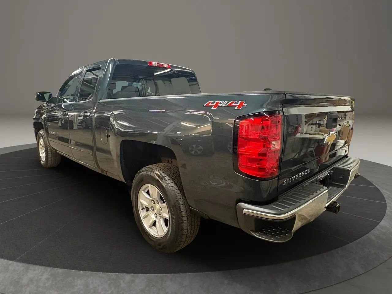 Used 2017 Chevrolet Silverado 1500 LT w/ All Star Edition image 7