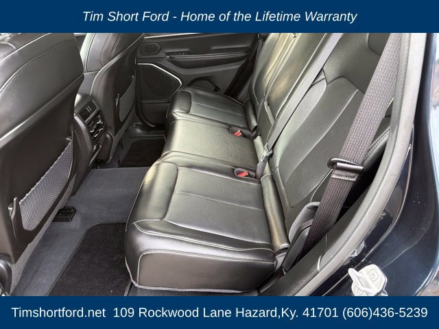 Used 2022 Jeep Grand Cherokee Limited 4xe w/ Luxury Tech Group II AWD/4WD image 10