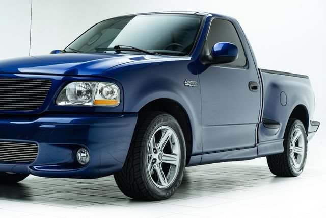 Used 2003 Ford F150 Lightning RWD image 9