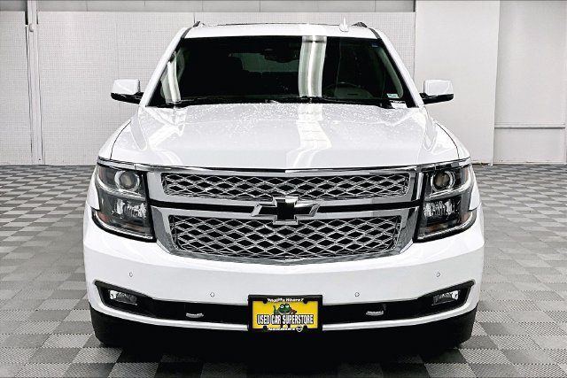 Used 2019 Chevrolet Tahoe LT w/ LT Signature Package AWD/4WD image 4