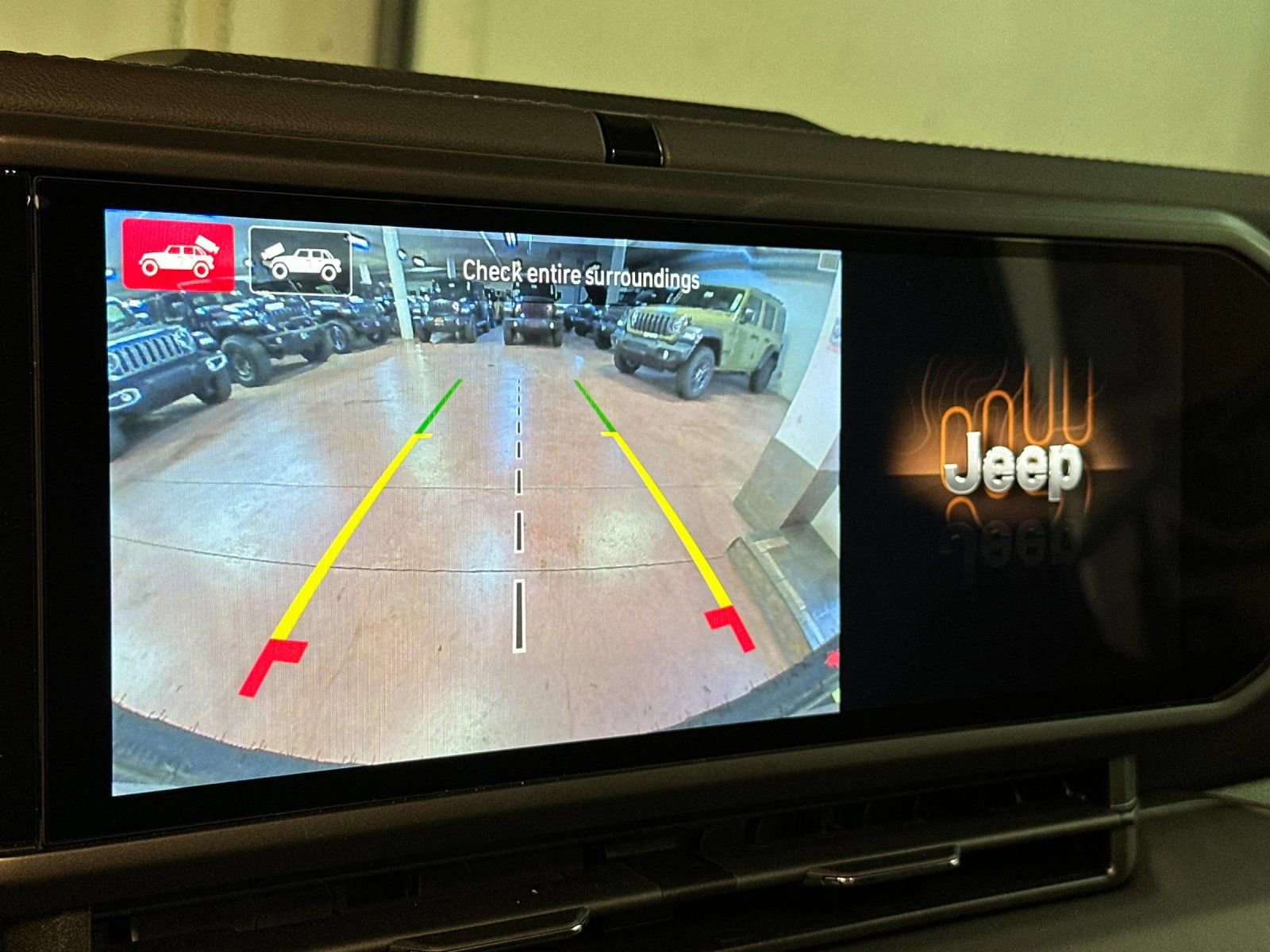 New 2025 Jeep Wrangler Sahara w/ Safety Group AWD/4WD image 19
