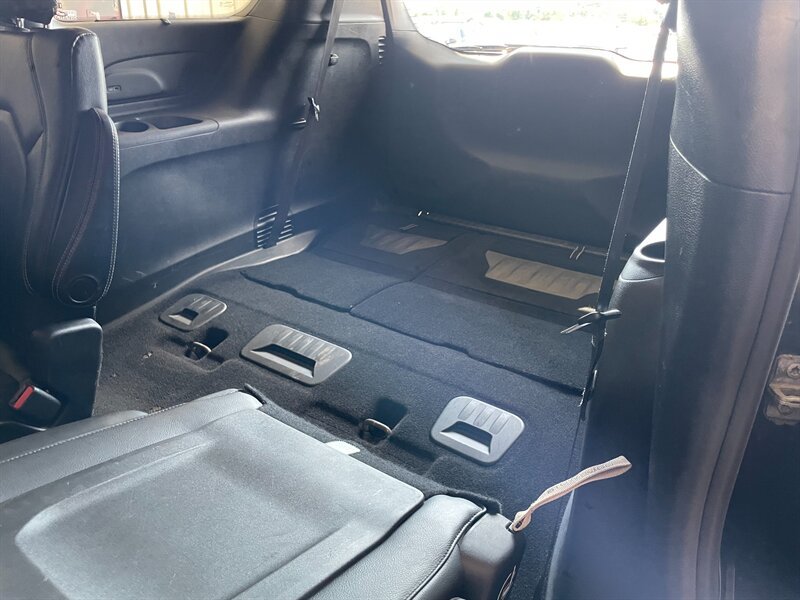 Used 2018 Chrysler Pacifica Touring-L Plus w/ Advanced Safetytec Group FWD image 19
