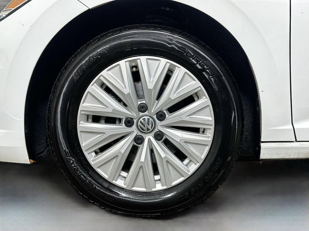 Used 2020 Volkswagen Jetta S w/ Driver Assistance Package image 34