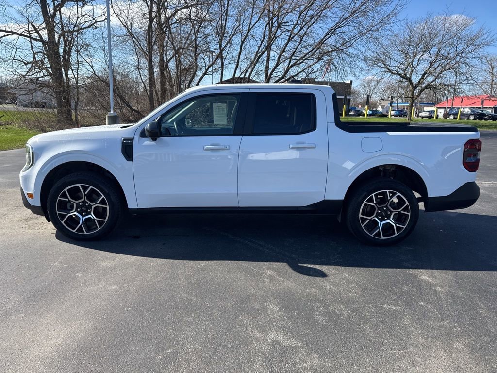 Used 2025 Ford Maverick Lariat AWD/4WD image 4