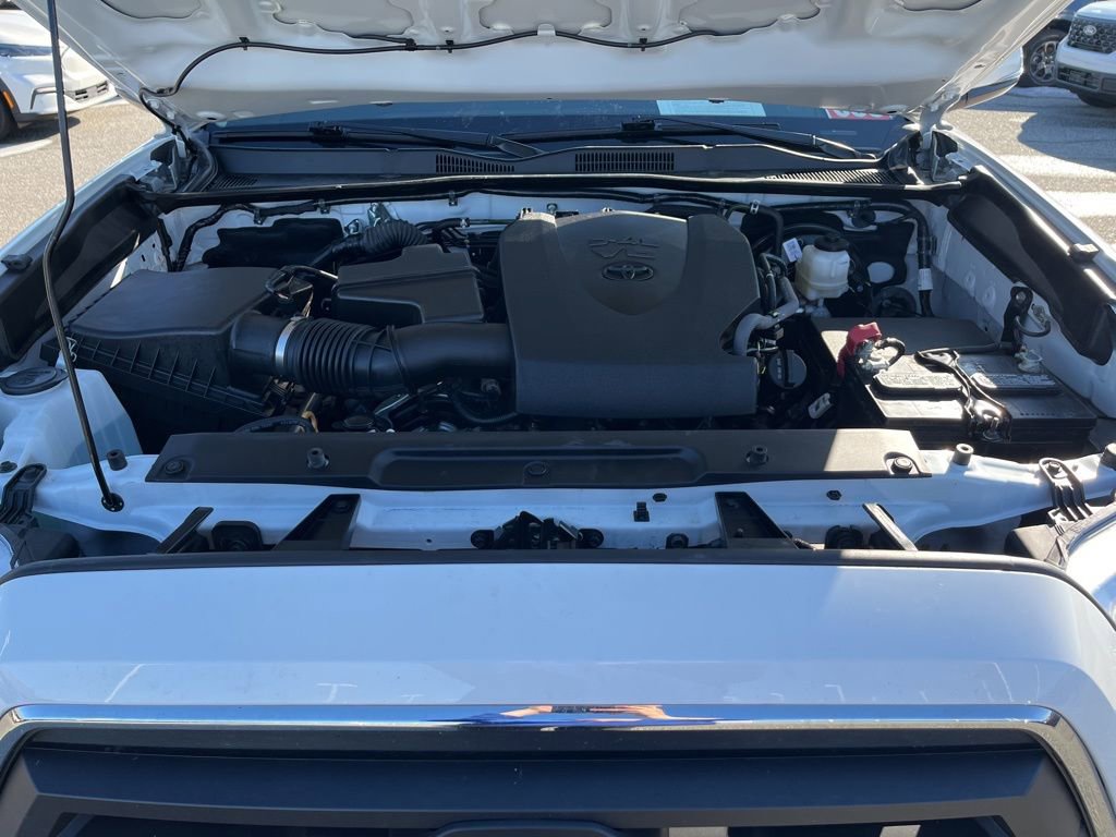 Used 2023 Toyota Tacoma SR5 w/ Technology Package image 25