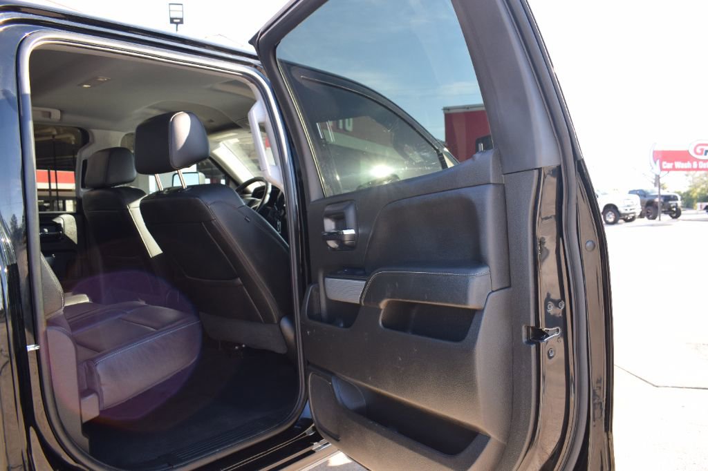 Used 2018 Chevrolet Silverado 1500 LT w/ All Star Edition image 14