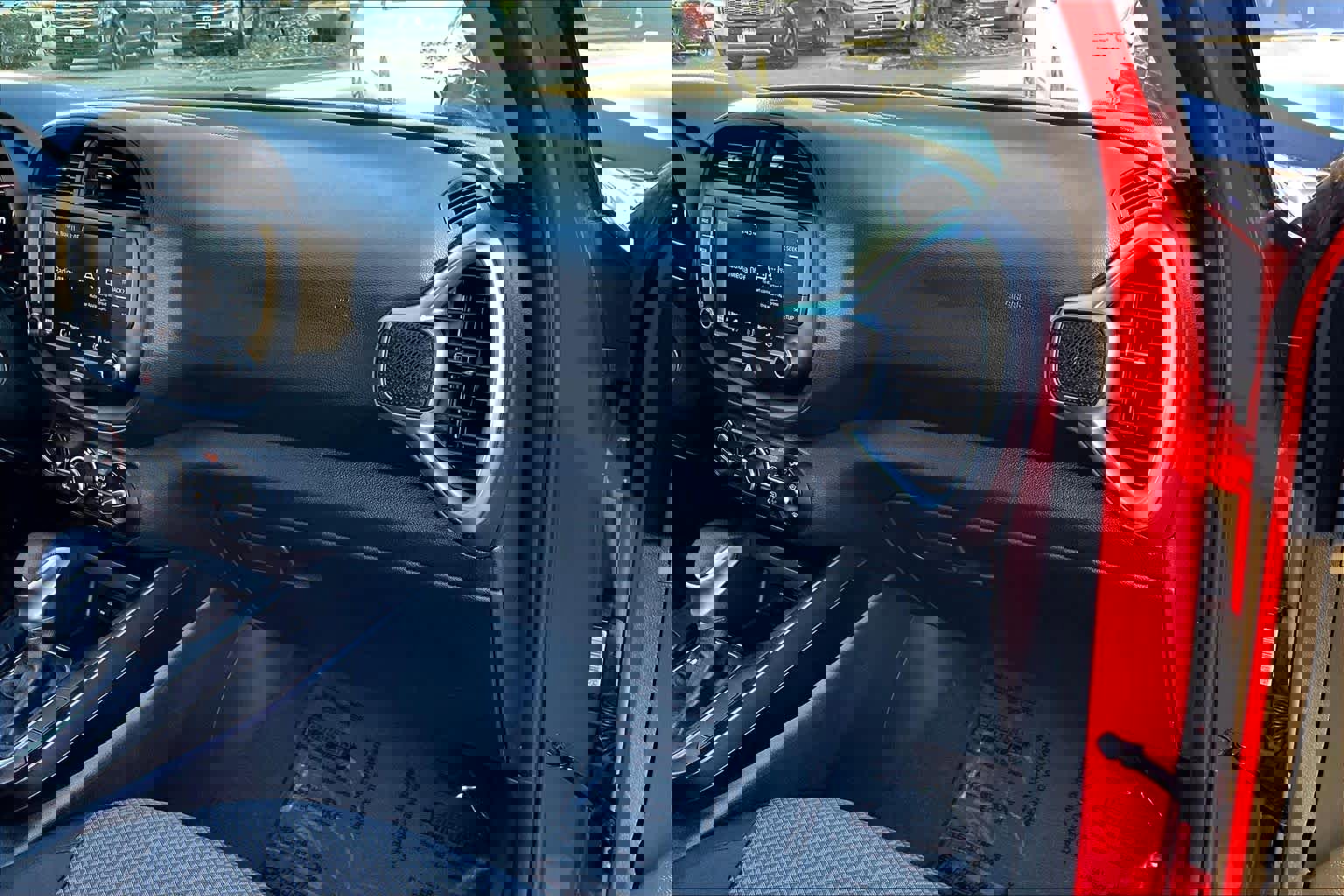 Used 2023 Kia Soul LX image 16