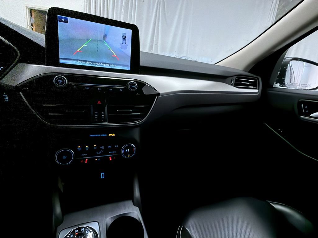 Used 2020 Ford Escape SEL image 20