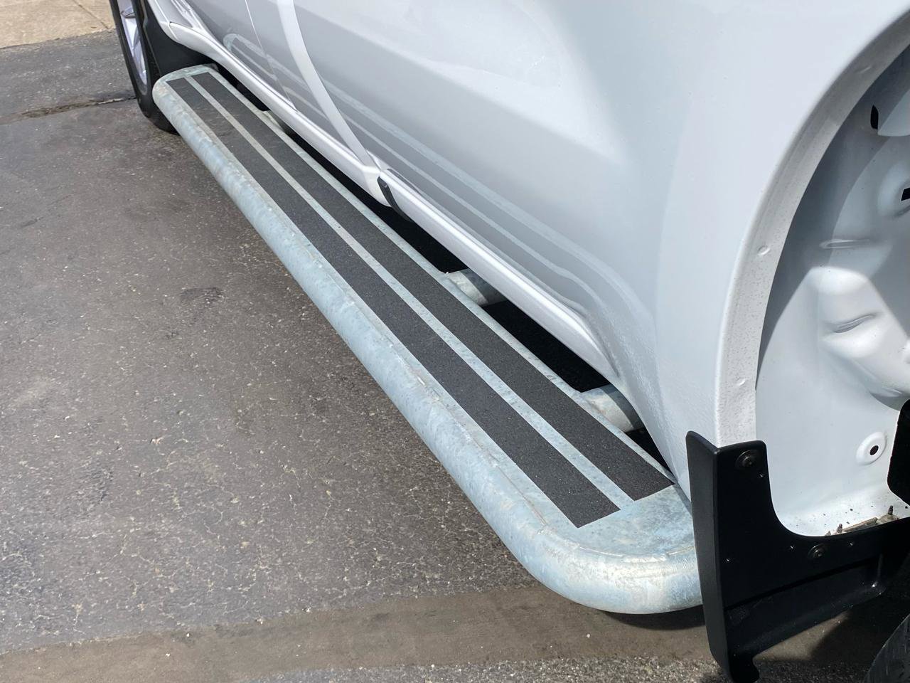 Used 2025 Chevrolet Silverado 1500 W/T RWD image 30