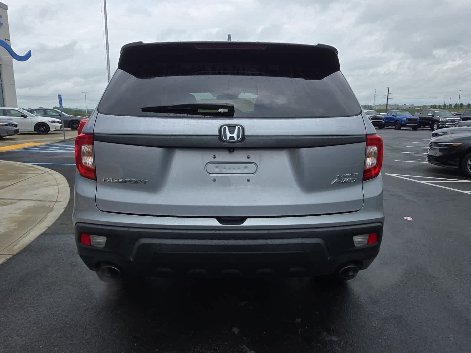 Used 2019 Honda Passport Sport image 4