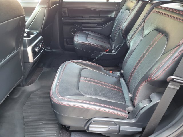 Used 2023 Ford Expedition Limited RWD image 20