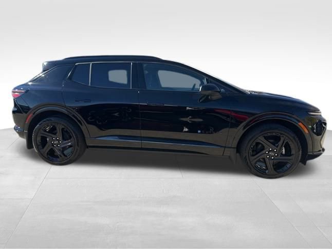 New 2026 Chevrolet Equinox EV RS image 6