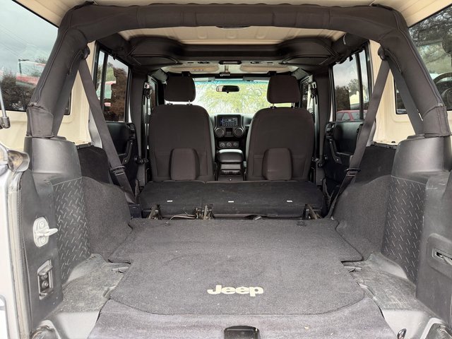 Used 2016 Jeep Wrangler Unlimited Sport w/ Max Tow Package image 23