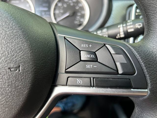 Used 2020 Nissan Kicks S FWD image 20